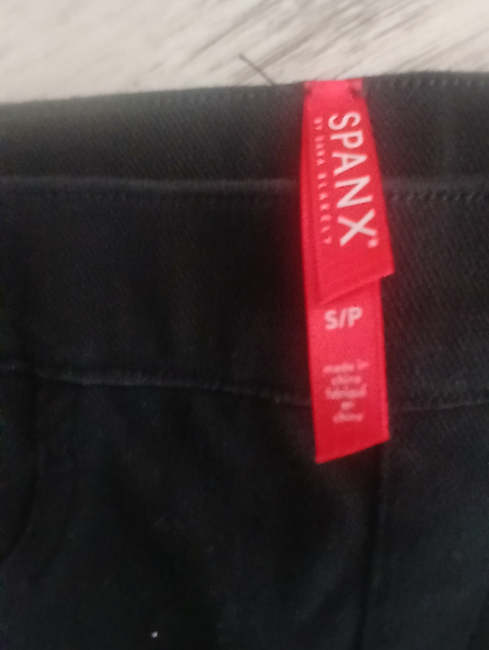 SPANX Black Pull-On Pants with Red Logo Tag Sz S/P - Picture 2 of 5